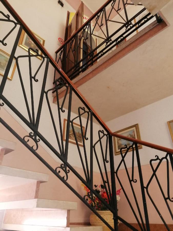 Sacco Bed&Breakfast Ровиго Екстериор снимка